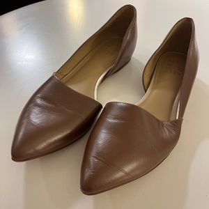 Naturalizer Samantha Flat in Brown, Size 9.5